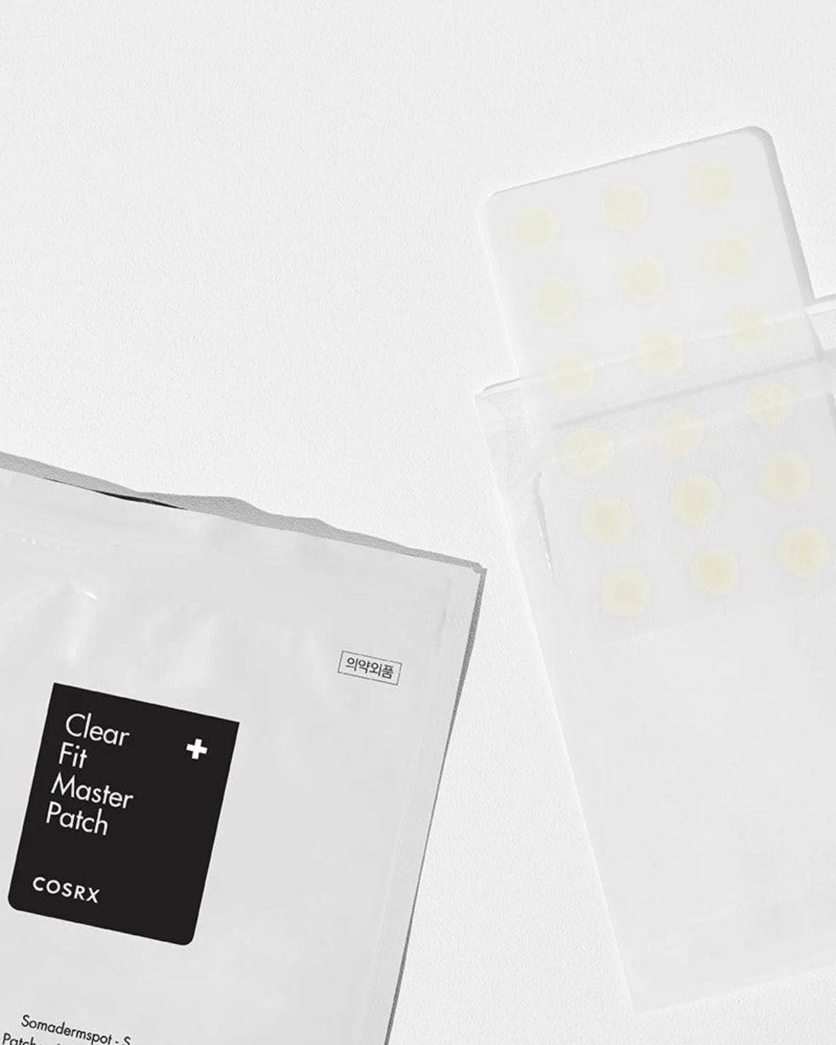 COSRX Clear Fit Master Patch (18 Patches) de COSRX — presentación y empaque | K-Beauty coreano en Narumi Chile