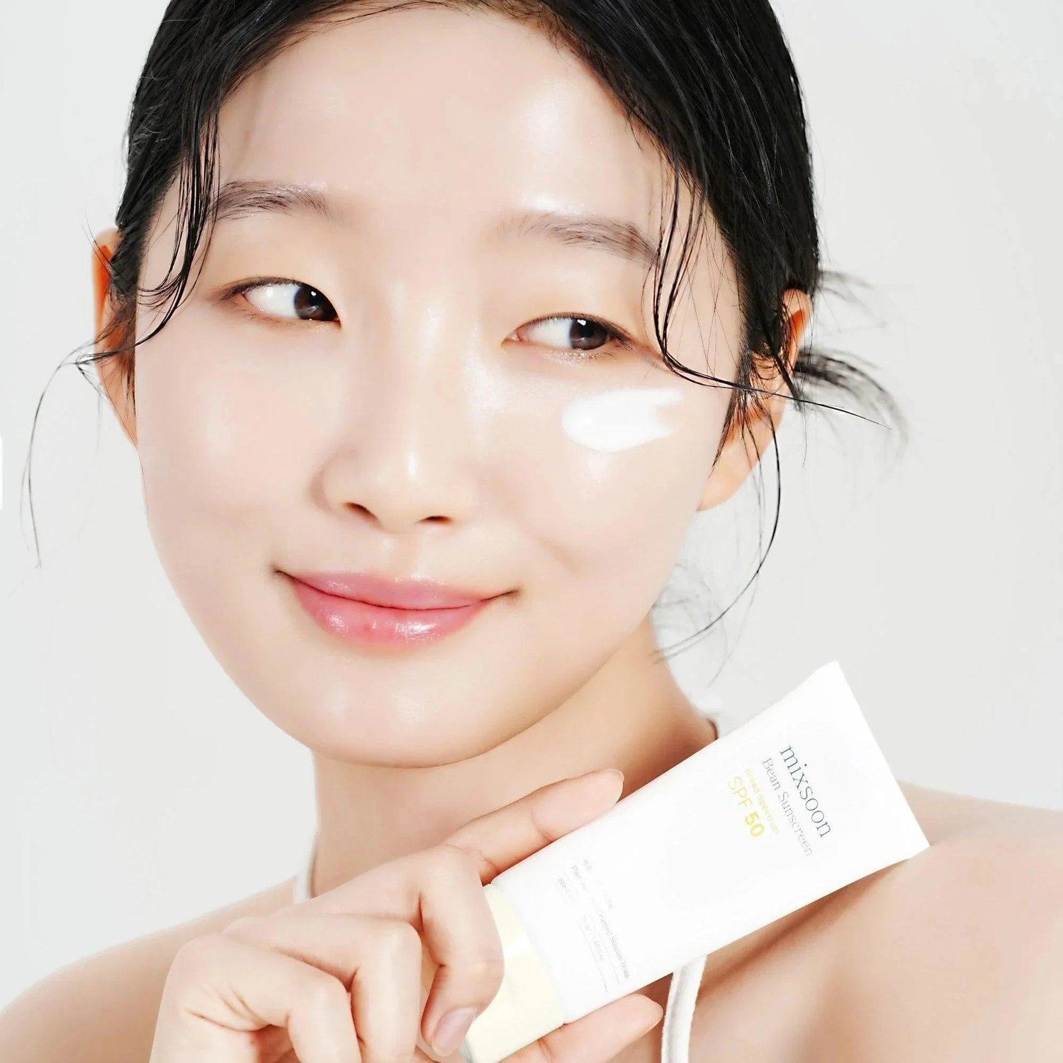 Mixsoon Bean Sun Serum de Mixsoon — textura y detalle | K-Beauty coreano en Narumi Chile
