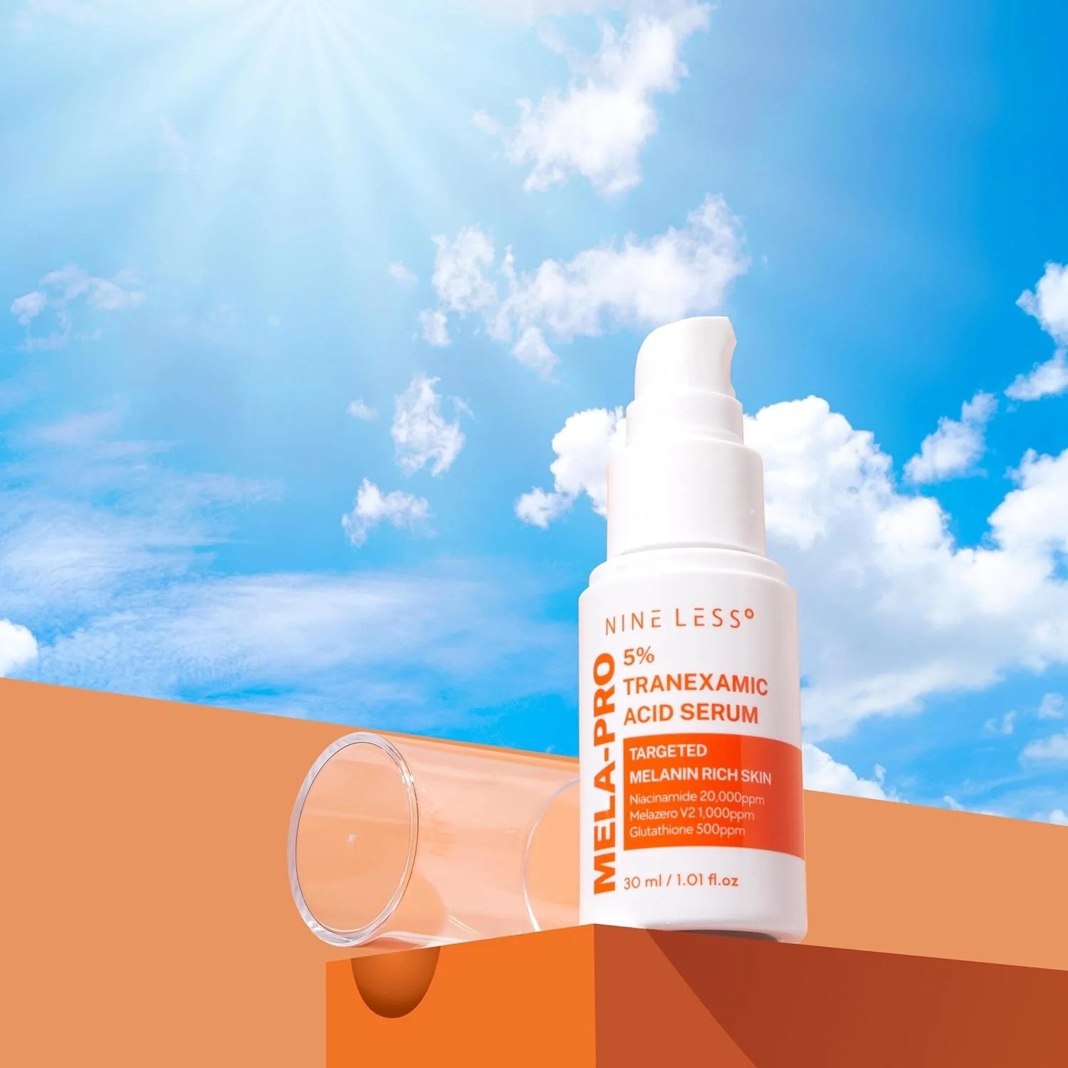 NINELESS MELA-PRO 5% TXA Serum 30ML de NINELESS — textura y detalle | K-Beauty coreano en Narumi Chile