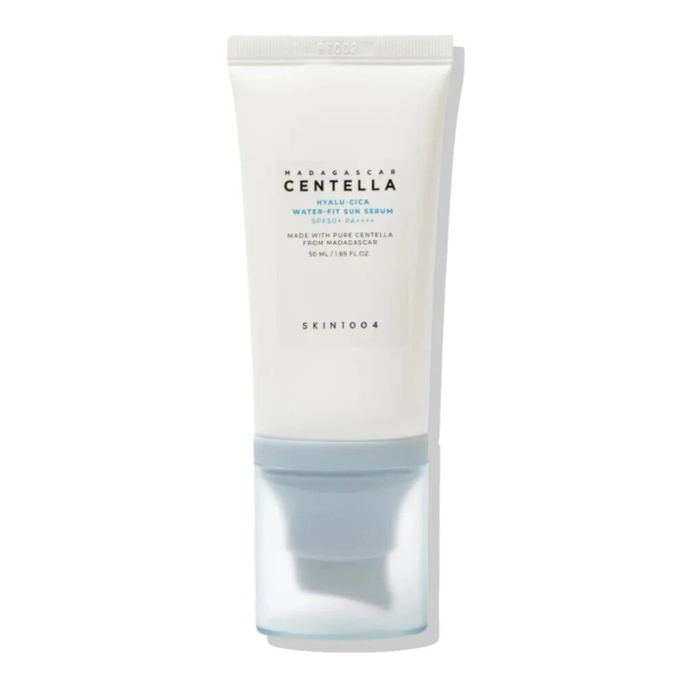 Protector solar SKIN1004 Madagascar Centella Hyalu-Cica Water-Fit Sun Serum de SKIN1004, skincare coreano en Narumi Chile