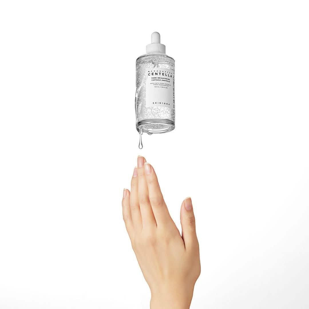 SKIN1004 Madagascar Centella Tone Brightening Capsule Ampoule de SKIN1004 — uso | K-Beauty coreano en Narumi Chile