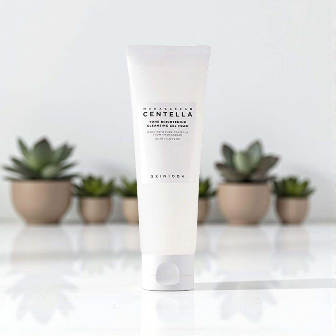 SKIN1004 Madagascar Centella Tone Brightening Cleansing Gel Foam de SKIN1004 — textura y detalle | K-Beauty coreano en Narumi Chile